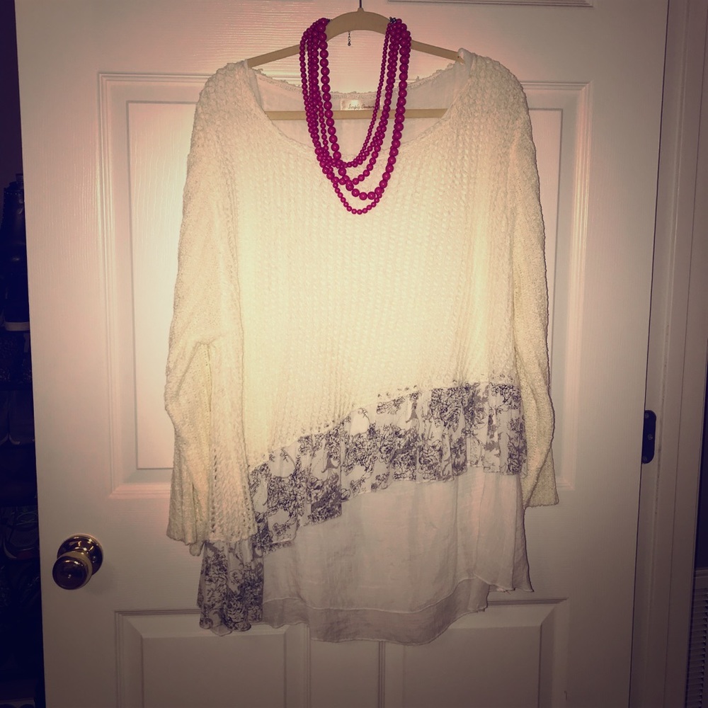 Trendy sweater
